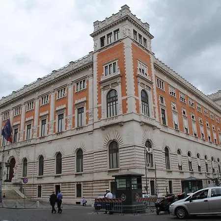 Class - Parliament House